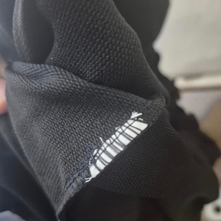 Yanlış Beden Ve Eksik Bilgilendirme, Müşteri Hizmetleri Yanıtsız Kaldı