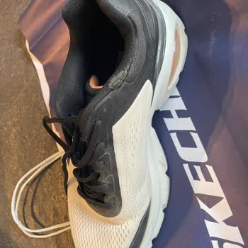 Skechers Ayakkabım Kısa Sürede Yıprandı Garanti Reddedildi