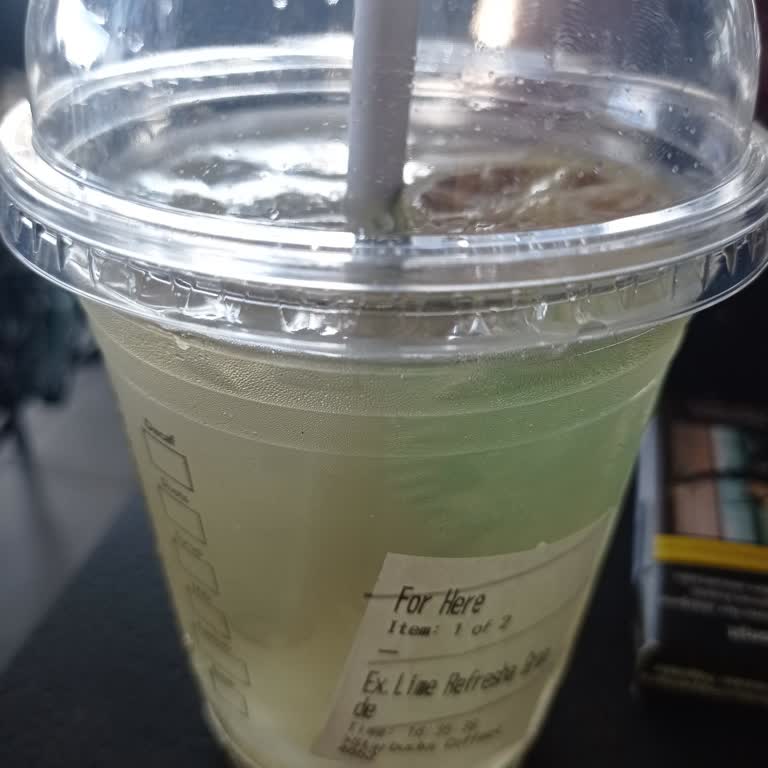 Starbucks Çalışanının Kaba Tutumu Ve İletişim Eksikliği Müşteri Deneyimini Olumsuz Etkiledi