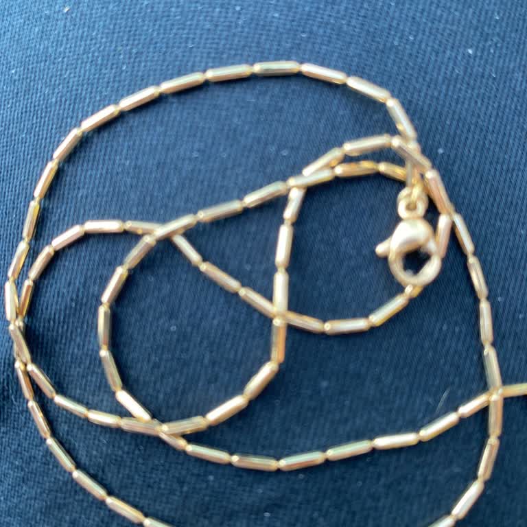 Satın Aldığım Kolye Sahte Çıktı Ve Sağlık Sorununa Yol Açtı