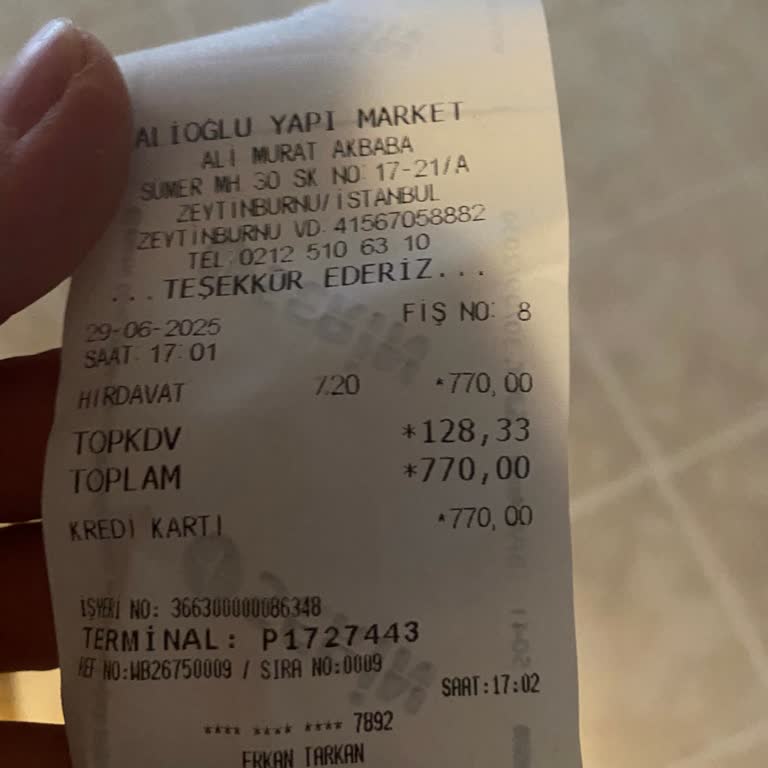 Boya Rengi Katalogla Uyuşmuyor, Lila Çıktı!