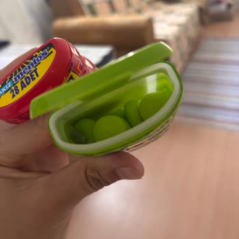 Aldığım Sakız Paketinden Plastik Madde Çıktı Yaşadığım Hayal Kırıklığı