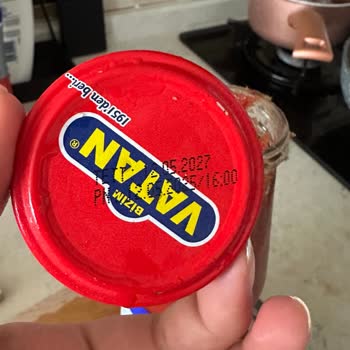 Bizim Vatan Markalı Domates Rendesinin Küflü ve Bozuk Çıkması