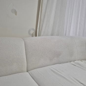 Satın Aldığım Oturma Grubunda Renk Değişimi Ve Kumaş Kalitesi Hayal Kırıklığı Yarattı