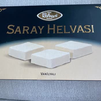 Tarihi Geçmemiş Saray Helvası Küflü Ve Kutusu Açılıp Yeniden Bantlanmış
