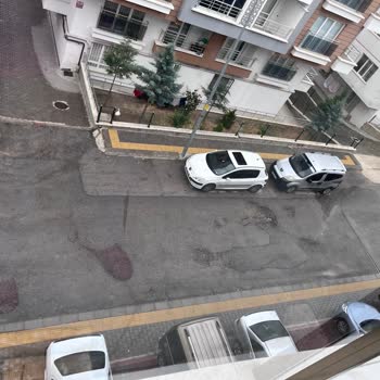 Yeni İnşaat Sonrası Bozulan Yol Ve İlgisizlik Mağduriyeti