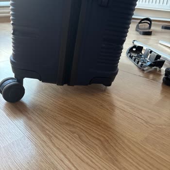 İlk Kullanımda Kırılan Valiz İçin Çözüm Talebi