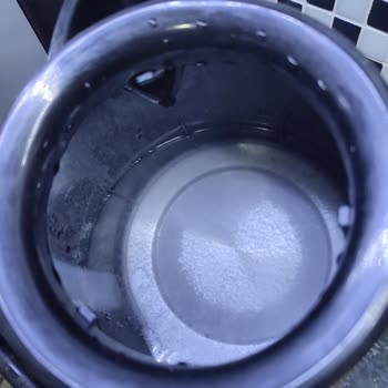 Yeni Alınan Brita Sürahisi Kısa Sürede Kireçlenme Yaptı