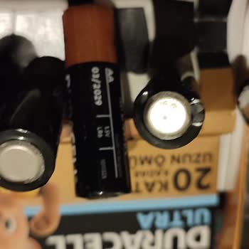 Duracell Pillerde Kimyasal Sızıntı Ve Güven Kaybı