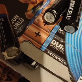 Duracell Pillerde Kimyasal Sızıntı Ve Güven Kaybı