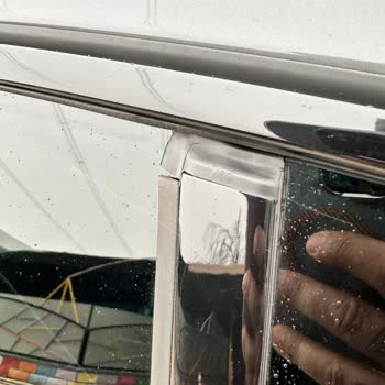 Peugeot 508 GT'de Erken Lastik Yırtılması Ve Piano Black Soyulma Sorunu