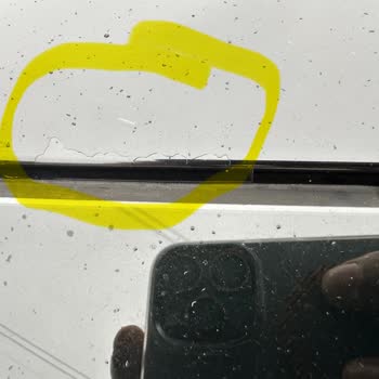 Peugeot 508 GT'de Erken Lastik Yırtılması Ve Piano Black Soyulma Sorunu