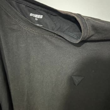 Guess T-shirt Renginin Hızla Solması Ve Mağduriyet