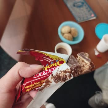 Çikolatalı Gofretin İç Kısmı Eksik Çıktı Şaşkınım