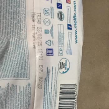 Molfix Bebek Bezinde Mazot Kokusu ve Pişik Sorunu