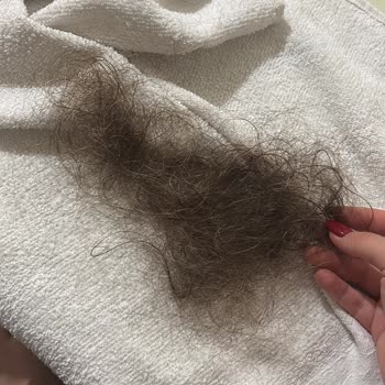 Randevu Gecikmesi Ve Saç Hizmetinde Memnuniyetsizlik