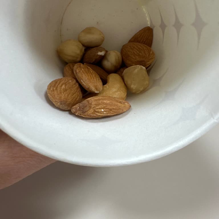 Migros Kuruyemişlerinde Bayatlık Ve Küf Tadına Rastladım