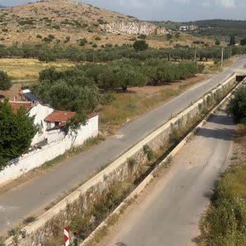 Akhisar Belediyesi Açık Su Kanalı Mahallemizi Tehdit Ediyor: Kalıcı Çözüm Bekliyoruz