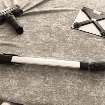 Philips Dikey Süpürgede Tekrarlayan Parça Kırılması Ve Üretim Hatası Mağduriyeti