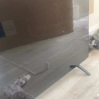 Satın Aldığım LG Televizyon Kırık Çıktı, Media Markt Ve LG Çözüm Sunmuyor