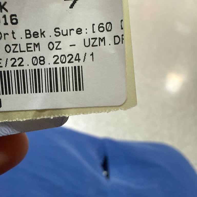 Çocuk Doktorunun İlgisiz Ve Agresif Tavrı Muayene Yapılmaması