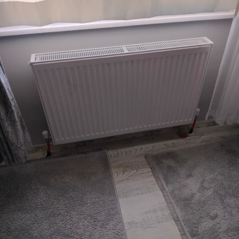 Sıfır Alınan Evde Radyatör Patlağına Çözüm Bulamıyorum