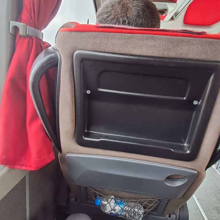 Otobüs Yolculuğunda Yaşanan Sorunlar Ve Personel Davranışları