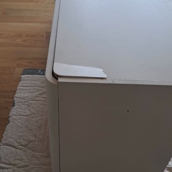 Niens Mobilya'dan Kırık Ve Defolu Ürün, 6 Aydır Çözülmeyen Mağduriyet