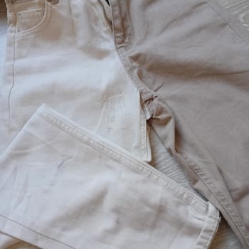 Kullanılmış Ve Lekeli Pantolon Gönderildi, İletişim Kurulamıyor