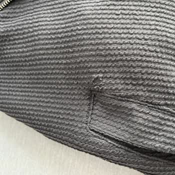 Aldığım Eşofman Üstü Kısa Sürede Deforme Oldu, Mağduriyetimin Giderilmesini İstiyorum