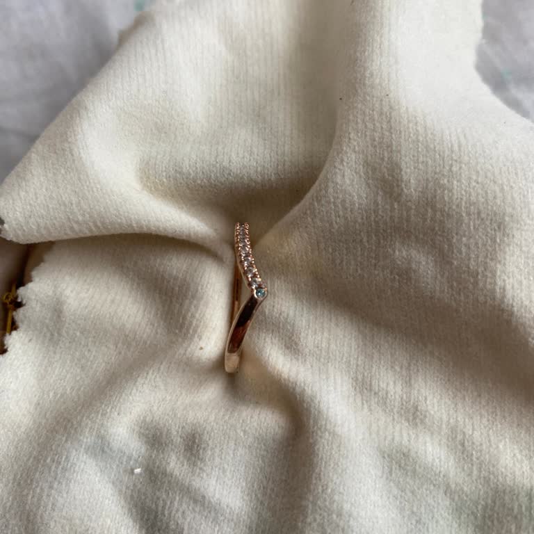 Pandora Mücevher Yüzüğümdeki Taş Sorununa Ve İlgisizliğe Hayal Kırıklığı!