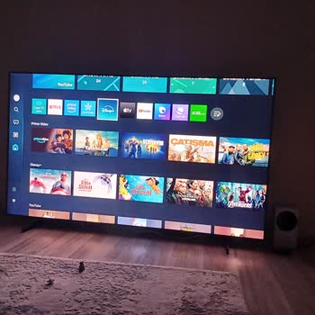 Samsung QLED TV'de Bulutlanma Sorunu Ve Yetersiz Destek
