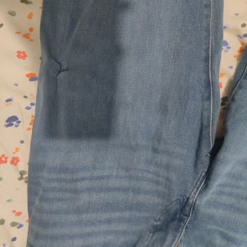 Mavi'den Alınan Jean İlk Yıkamada Leke Ve Çizgi Sorunu Oluşturdu