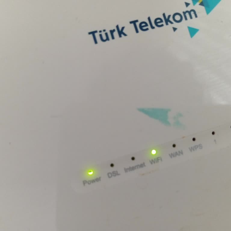 Okmeydanında Günlerdir Süren İnternet Kesintisi Ve Çözümsüz Müşteri Hizmetleri