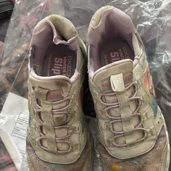 Skechers Işıklı Ayakkabı Kısa Sürede Bozuldu, İade Reddedildi