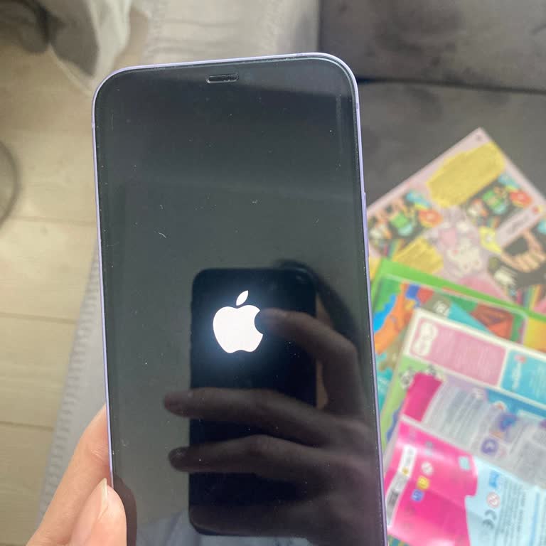 Garantiye Gönderilen İphone 12 Sorunu Çözülmeden Geri Gönderiliyor