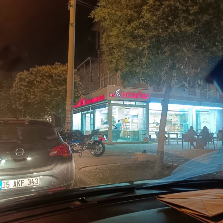 Bozuk Yaş Pasta Satışıyla İnsan Sağlığını Hiçe Sayan Pastane Deneyimi