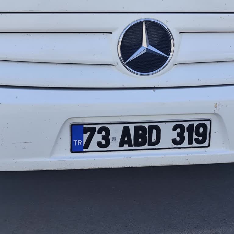 Otobüs Yolculuğunda Kaba Davranış Ve Güvensiz İniş Noktası