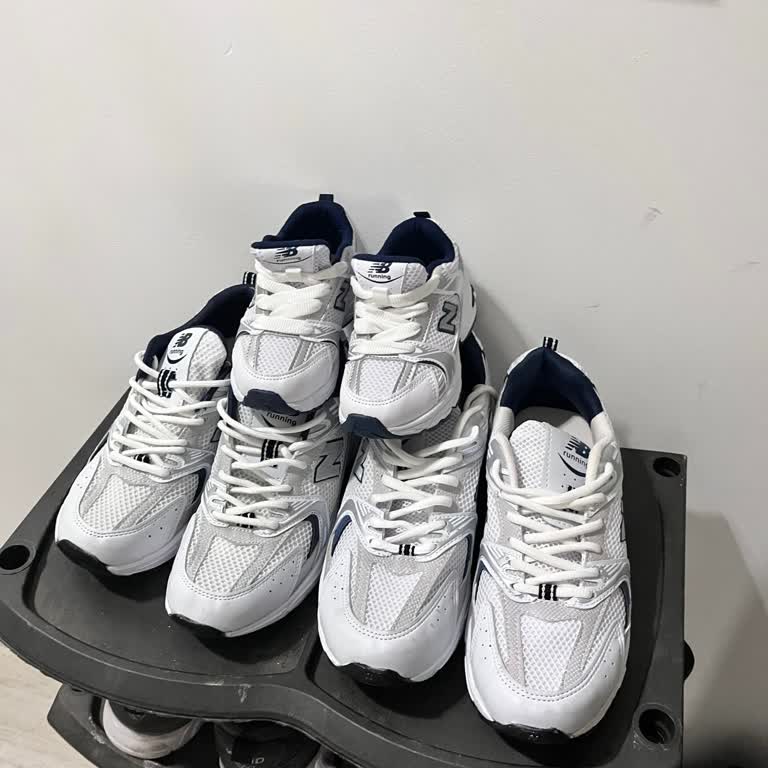 Yanlış Numara Ayakkabı Gönderimi Ve İletişim Kopukluğu