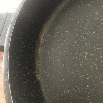 BİM'den Aldığım Tavanın İçi 3 Ayda Soyuldu, Çözüm Bekliyorum