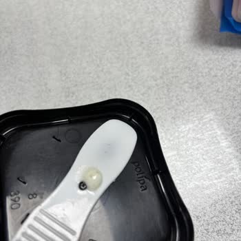 Aldığım Dondurmanın Kapağında Beklenmedik Bir Sorunla Karşılaştım