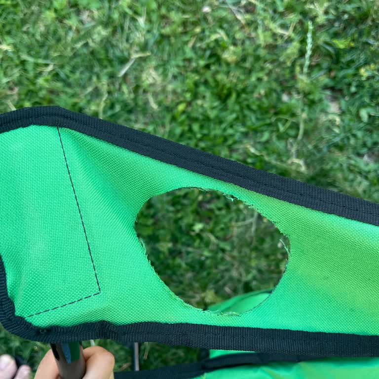 @kamp__sandalyesi Aldığım Sandalye Kılıfının Bardaklığı Koptu, Müşteri Hizmeti Dönüş Yapmıyor