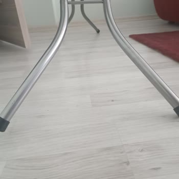 Aldığım Ütü Masası Kullanılamayacak Kadar Kötü