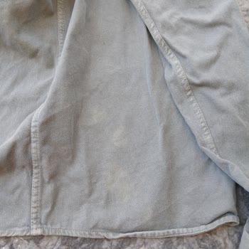 Mavi Gömlekte Hızlı Renk Solması Şaşırtıyor