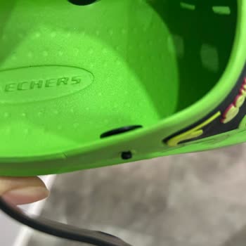 Skechers Sandaleti 2. Giyişte Koptu, Müşteri Hizmetleri İlgisiz Kaldı