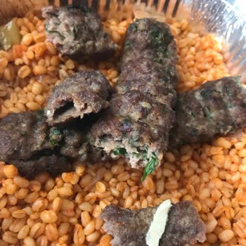 Üçler Kebap Salonu Yemekleri Kalitesiz Sağlıksız Gönderiyorlar