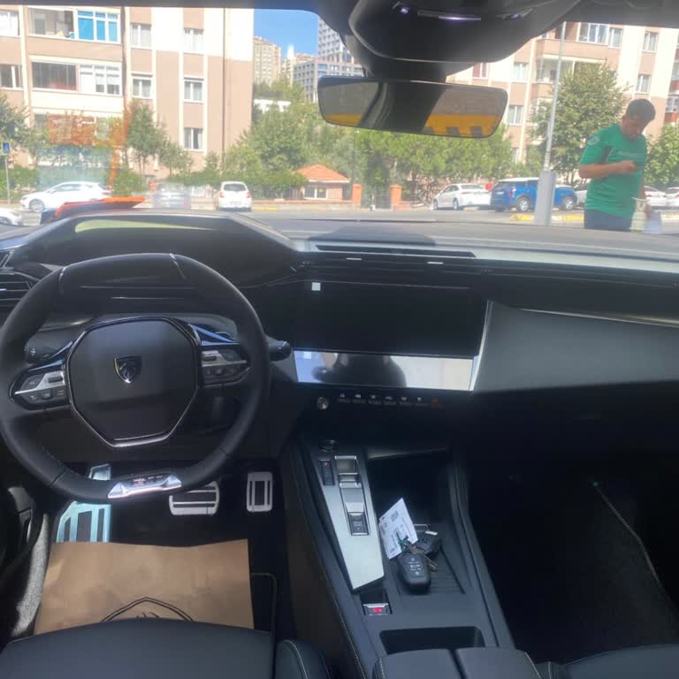 Aracım 40 Gündür Serviste, Çözüm Ve İkame Araç Sunulmuyor