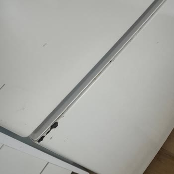 Garantisi Bitmeden Paslanan Buzdolabına Çözüm Bekliyorum