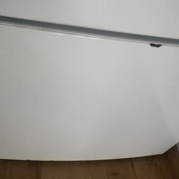 Garantisi Bitmeden Paslanan Buzdolabına Çözüm Bekliyorum