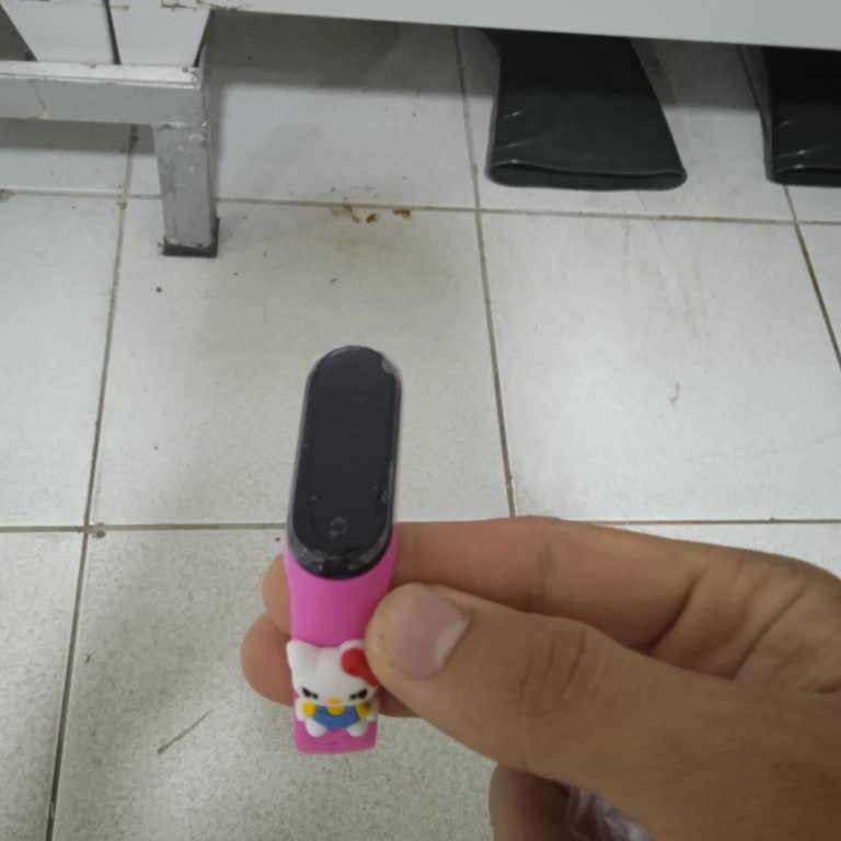 Teknolojigezegeni.com Sipariş Ettiğim Kulaklıklı Yetişkin Saat Yerine Oyuncak Saat Göndermişler!